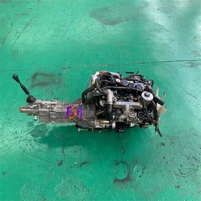 Nissan kamyonetleri için satılık TD27T kullanılmış dizel motor
