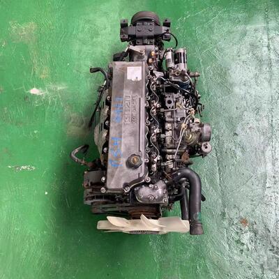 İyi bir fiyat. Isuzu Kamyonlar için Üst Kalite Orijinal Kullanılmış Motor Montajı 4HF1 Kullanılmış Dizel Motor çevrimiçi
